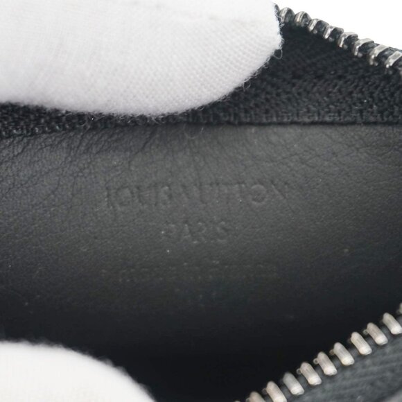 Louis Vuitton  LV Aerogram Leather Key Pouch Black - Picture 11 of 11